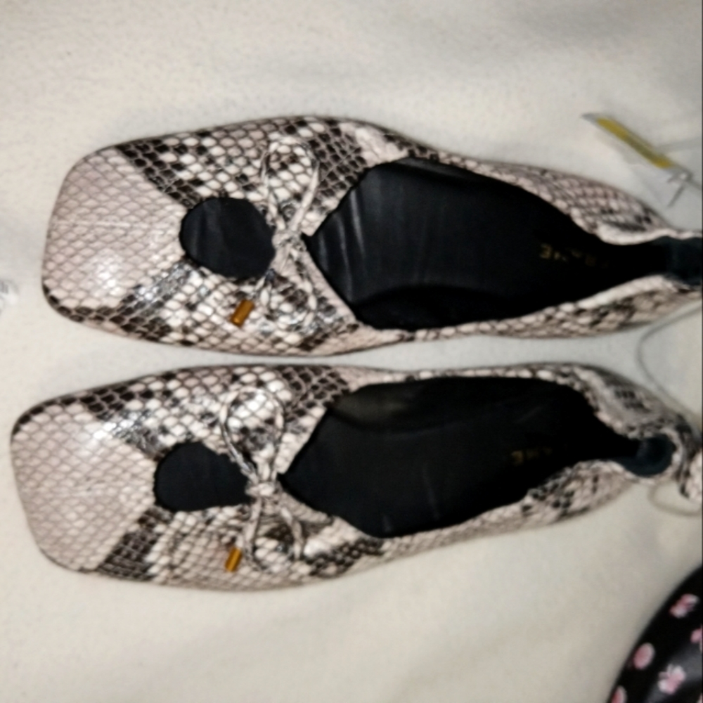 Snake skin flats